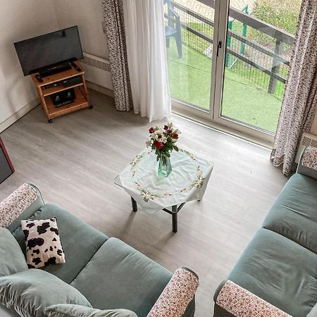Gorgeous Apartment In Bredene With Kitchen Екстериор снимка